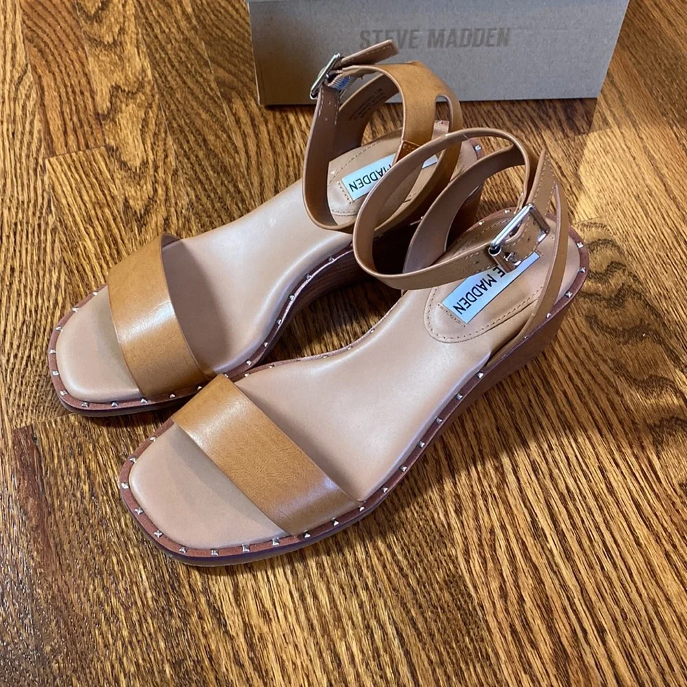 Steve Madden Harleign Wedge Sandal - Cognac - Picture 3 of 7